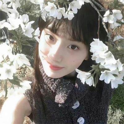 偷听心声后穿书千金被司家团宠啦